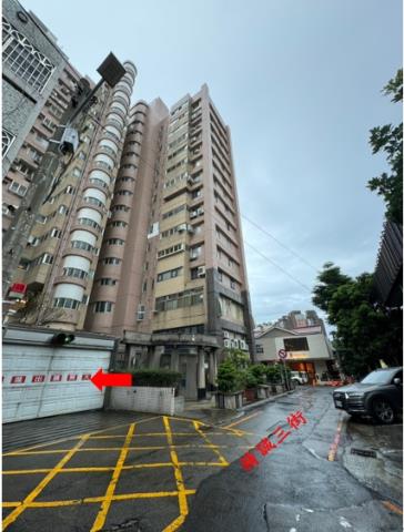 台中西區套房法拍-2