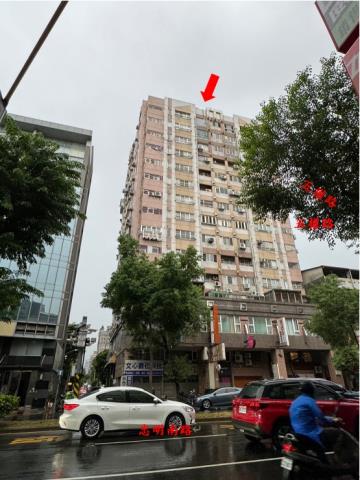 台中西區套房法拍-4